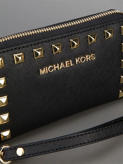 michael kors black and white wristlet|Michael Kors black wallet women's.